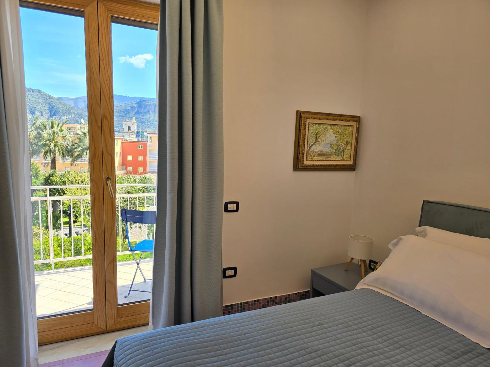 Casa Evelina Hotel Sant'Agnello Exterior photo