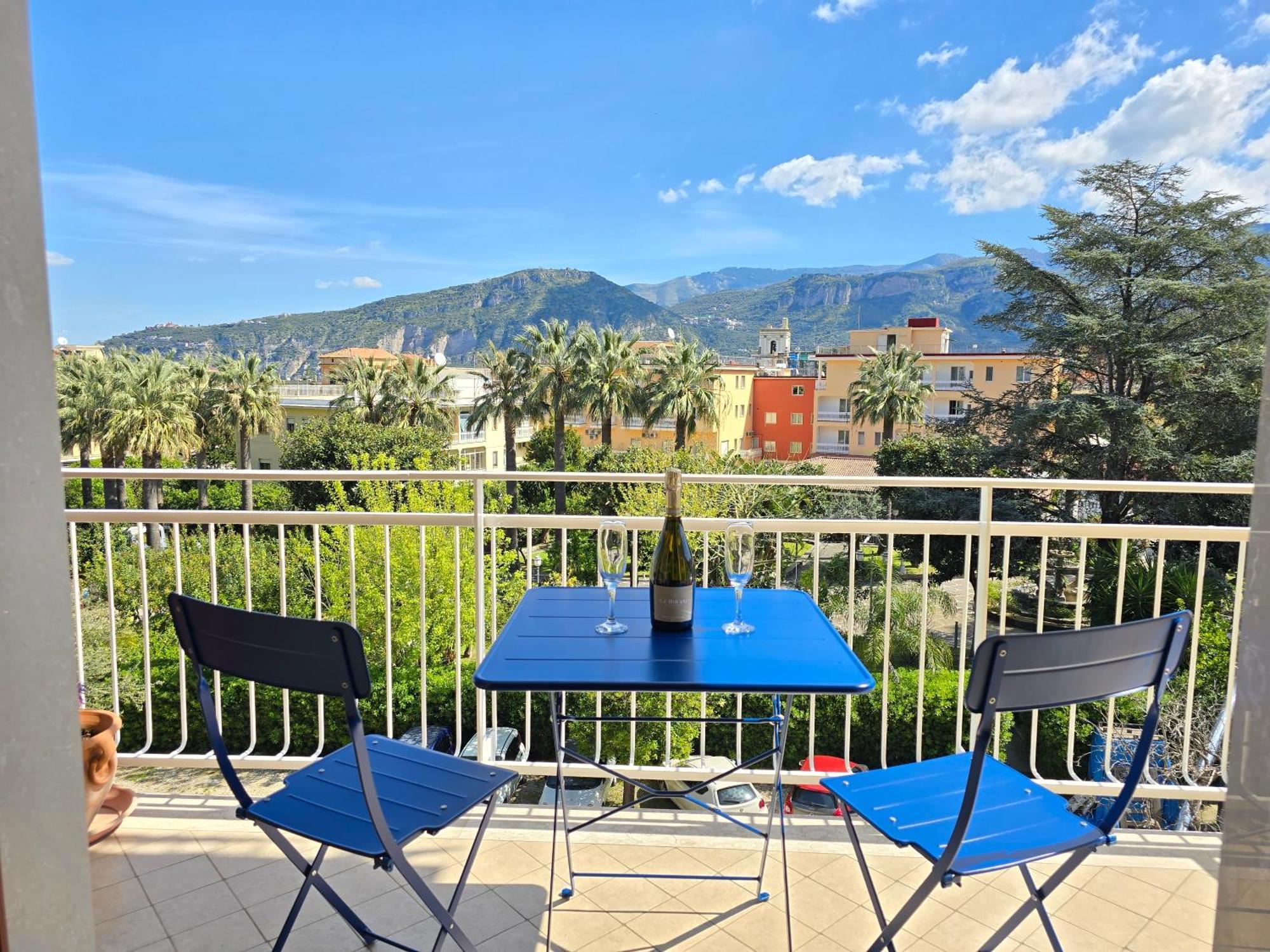 Casa Evelina Hotel Sant'Agnello Exterior photo